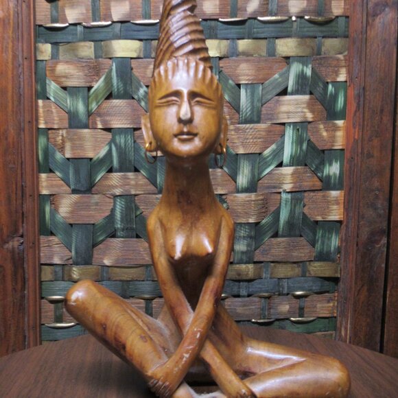 Wooden Statue Meditating Woman - Picture 1 of 9